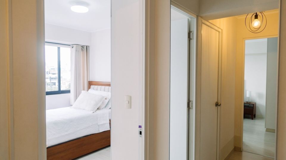 Newly Renovated 2BR Apartment