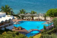 Kamari Beach Hotel - Beach