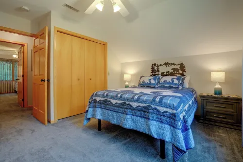 Lakefront Getaway! Family-friendly Deer Park Home - 4-Star