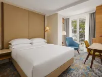 크라운 플라자 부드바 by IHG 부드바 시타델 주변 호텔