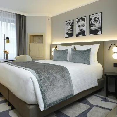 Leonardo Hotel Nürnberg City Center Hôtels à proximité de : Cour des Artisans