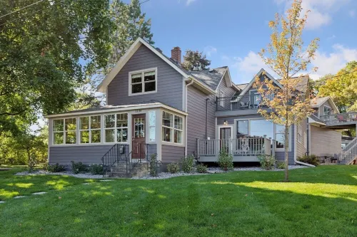 St. Croix Riverview Home...Walking Distance to Downtown Stillwater - 5つ星