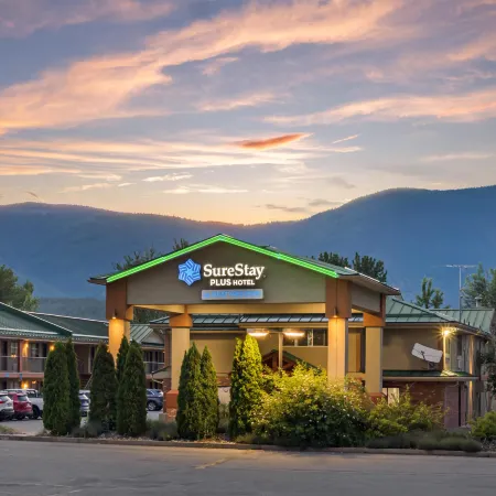 SureStay Plus Hotel by Best Western Salmon Arm