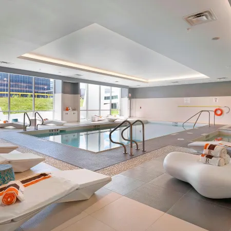 Renaissance Edmonton Airport Hotel