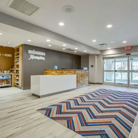 Hampton Inn & Suites by Hilton Louisville East Oxmoor