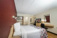 Red Roof Inn Philadelphia - Oxford Valley - Parkplatz