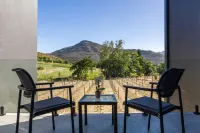 Franschhoek Hotel - Mountain view