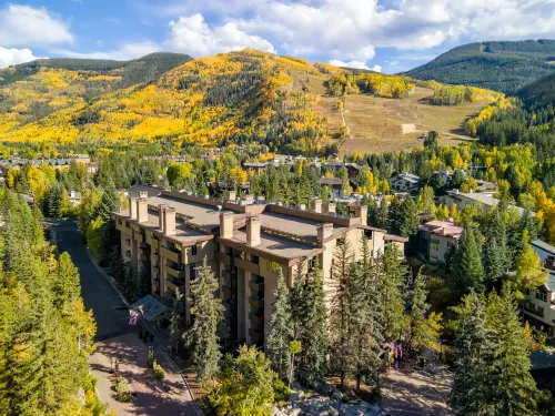 Vail's Mountain Haus at the Covered Bridge - Homestays