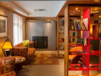 Hotel Champlain Hoteles cerca de Centro Morrin