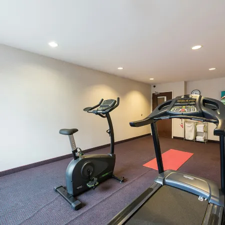 Red Roof Inn Etowah – Athens, TN