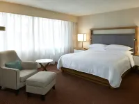 Sheraton Ottawa Hotel Hotels near Centretown
