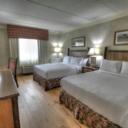 Lodge at Five Oaks Pigeon Forge - Sevierville Hotels in Sevierville