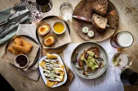 The Bull and Swan - Pet friendly