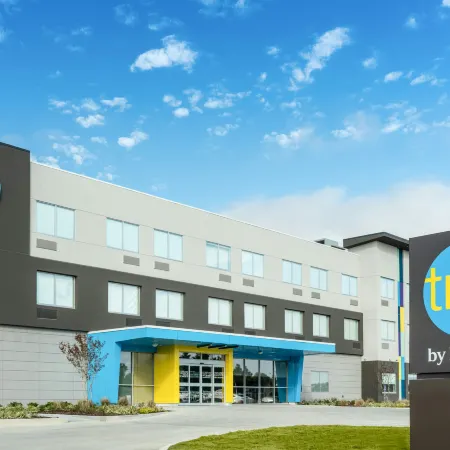 Tru by Hilton Greenville
