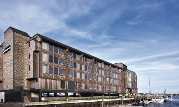 Club Wyndham Inn on Long Wharf
