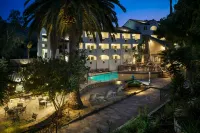 Catalina Canyon Inn - Pools
