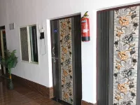 Indian Hotel and Restaurant - 2-Star