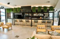 Hilton Garden Inn Mbabane - bar