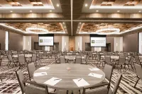 Texas A&M Hotel and Conference Center - parking