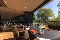 Discovery Resorts - Kings Canyon - breakfast