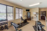 Quality Suites Sherman - Gym
