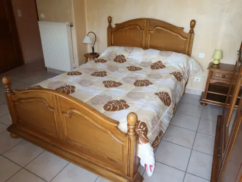 Le Mas Hotels in Grillon