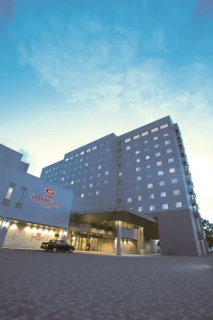 ANA Crowne Plaza Chitose Отели в г. Титосэ