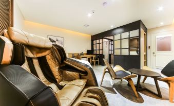 Hotel Able