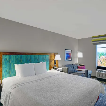 Hampton Inn Utica