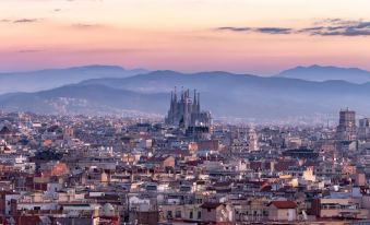 Barcelona & You Hostel Sagrada Familia