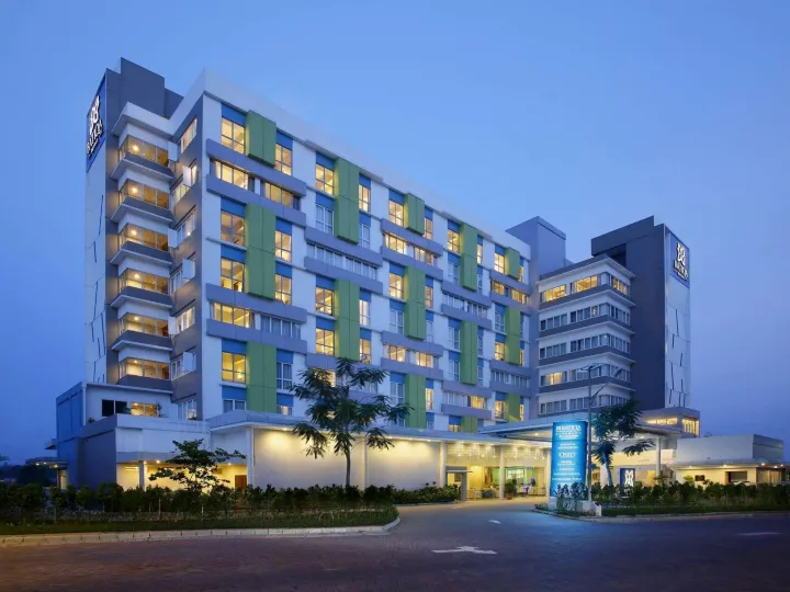 BATIQA Hotel & Apartments Karawang