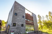 Paju Gallery Sun Pension Hoteles en Paju