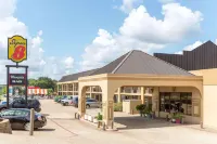 Super 8 by Wyndham Longview/North - bar