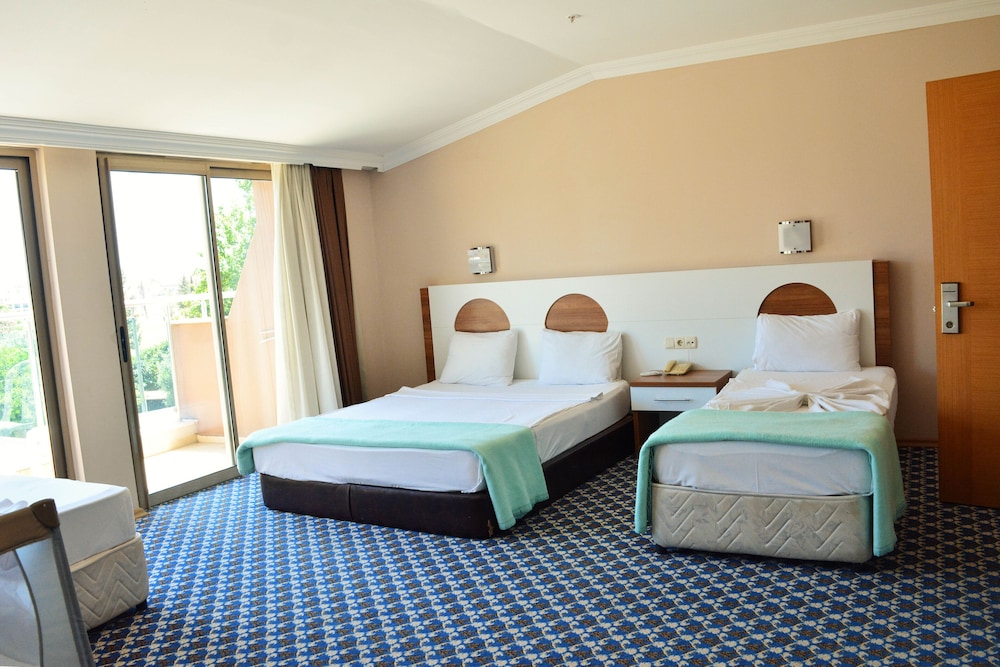 Monna Roza Garden Resort Hotel - All Inclusive