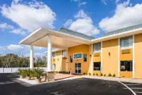 Quality Inn & Suites Heritage Park Отели в г. Киссимми
