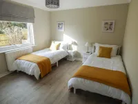 Oakdene Hotels in Angle