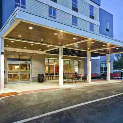 Home2 Suites by Hilton Walpole Foxboro Hotel Exterior