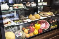 ليدي تودد فنادق في سليما