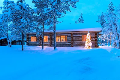 Kuukkeli Log Houses Villa Aurora "Pupula" Hotels in Saariselkä