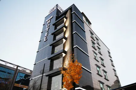 Geojedo Gohyeon Pharaoh Hotel Отели рядом с достопримечательностью «Коджедо»