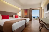 Ramada Plaza by Wyndham Thraki Hotels in Еврос