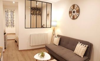 Charming Studio with Sleeping Area - Old Town