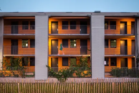 Eklo Hotels Bordeaux City Center Bastide