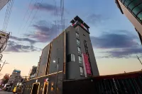 Iksan Hotel the Bridge Hotels in 