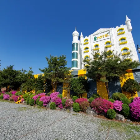 Cheonan (Sinbu-Dong) Sup Hotel
