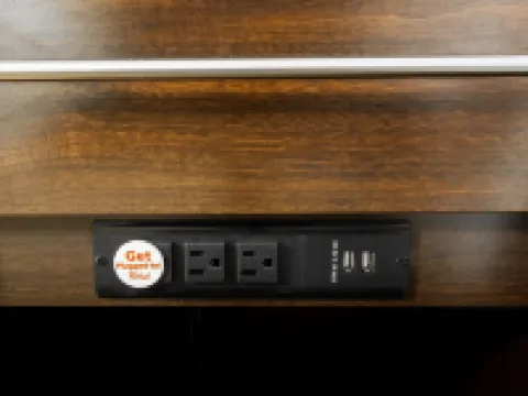 レッド ルーフ  イン プラス + ローリー ダウンタウン - NイSU /コンンション センター ローリーのホテル