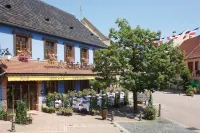 Logis Hôtel L'Ours de Mutzig Hôtels à : Molsheim
