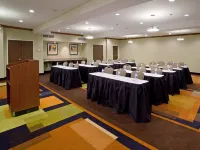 Holiday Inn Express & Suites ARLINGTON (I-20-PARKS MALL) by IHG Hoteles en Arlington