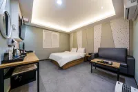 Jinjeong Thema Các khách sạn ở Gunpo