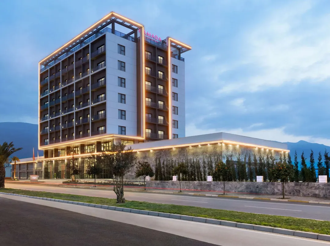 Ramada By Wyndham Tire - Tire